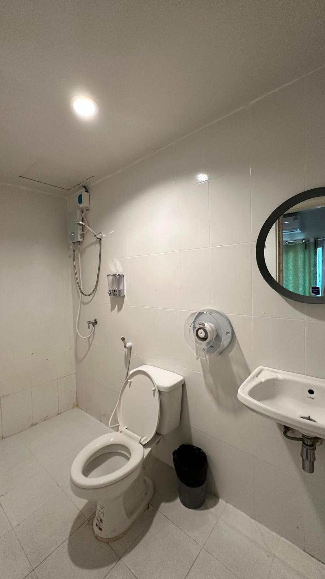 Lemon Tree Hostel Khaosan Bangkok Buitenkant foto